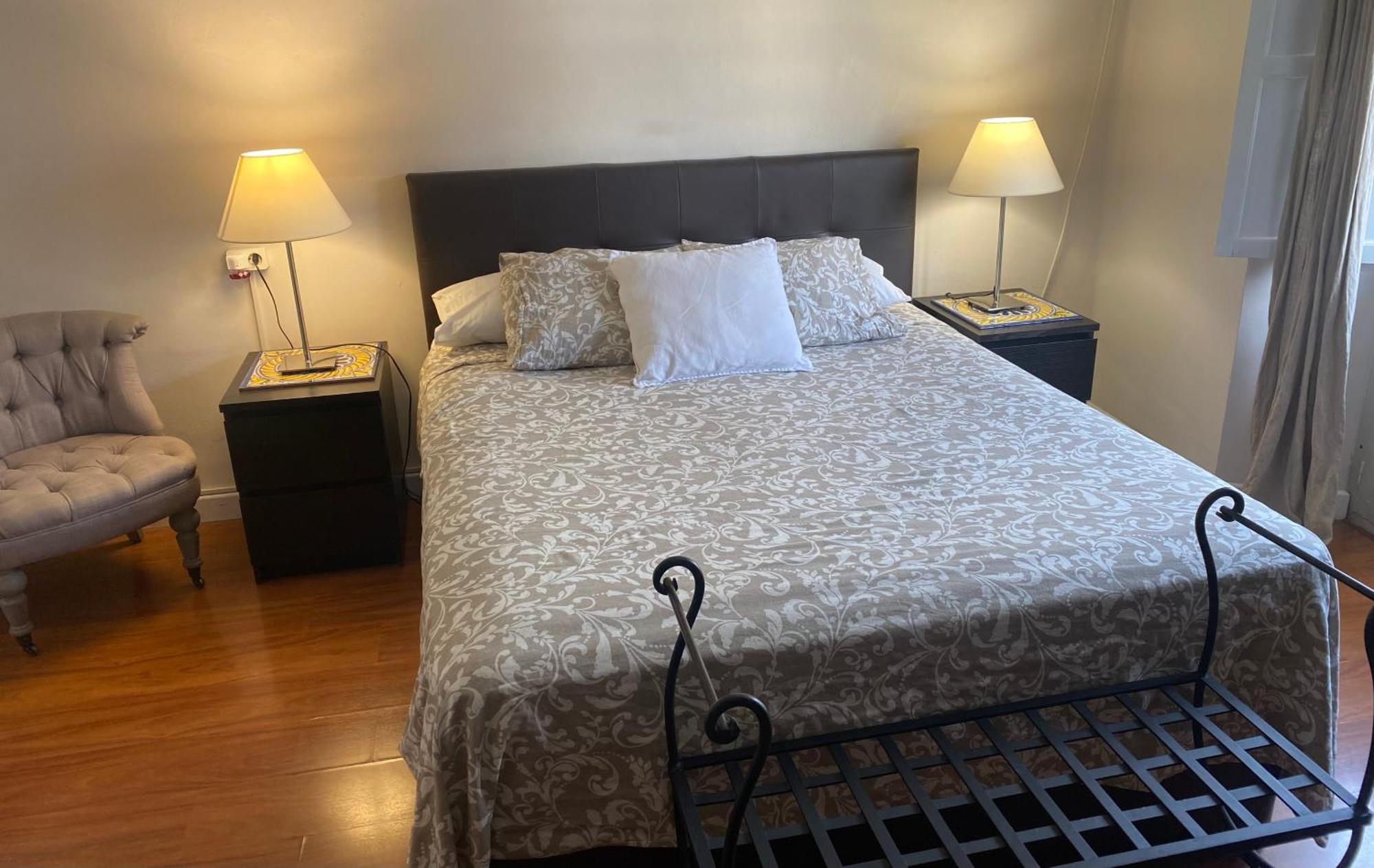 Apartamentos Mercado De Triana Севилья Экстерьер фото